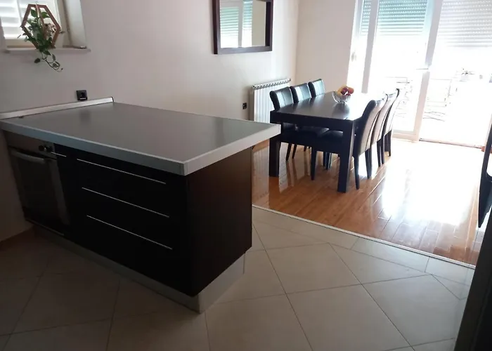 Apartman Kucica Zára