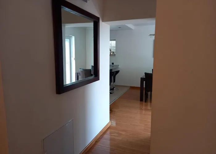Kucica Zára