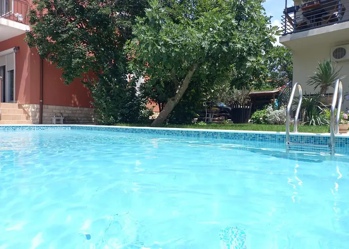 Kucica * Zára